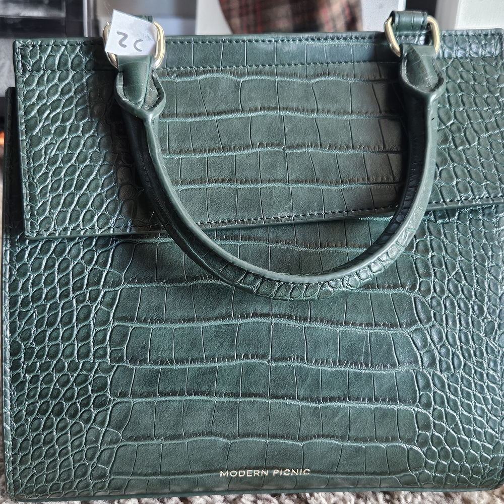 Modern Picnic Green Croc-Embossed Satchel/Lunch Box